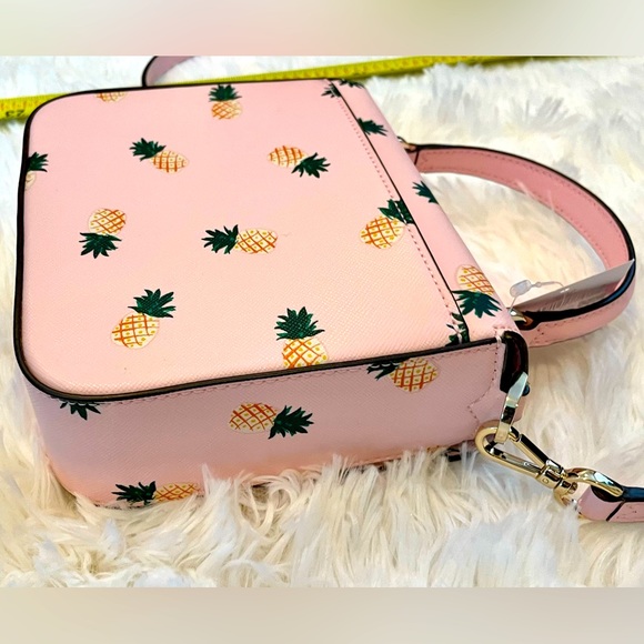 Kate Spade New York Staci Square Pineapple Crossbody🍍💕💐 - Picture 14 of 14